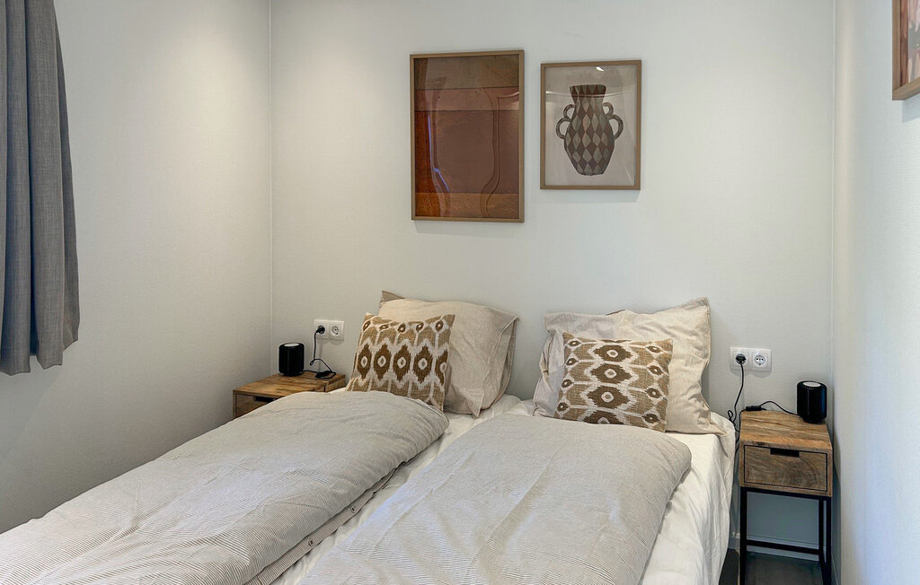 Semesterhus - Hellendoorn , Nederländerna - HOV757 10