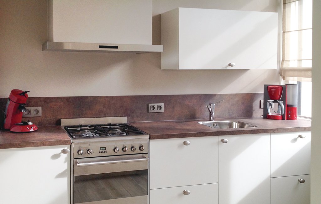 Semesterhus - Breskens , Nederländerna - HZE054 13