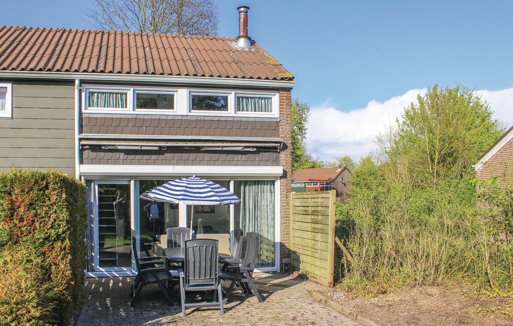 Semesterhus - Bruinisse , Nederländerna - HZE049 4