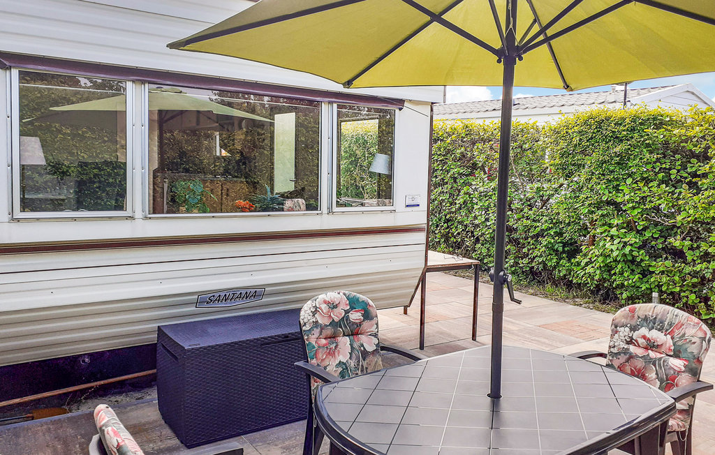 Semesterhus - Renesse , Nederländerna - HZE197 4