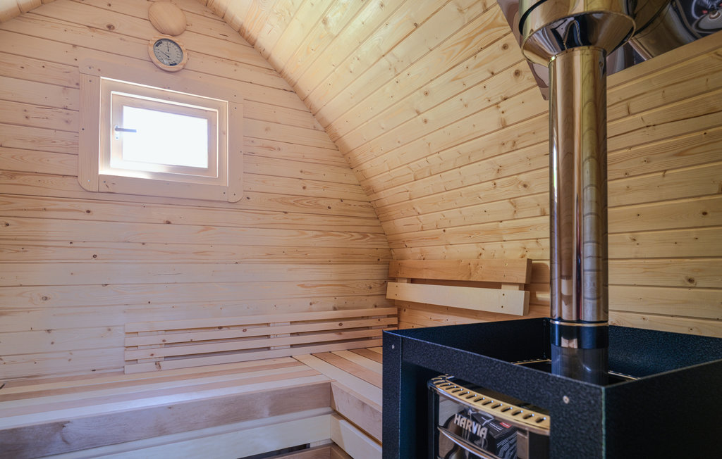 Semesterhus - Heinkenszand , Nederländerna - HZE294 6