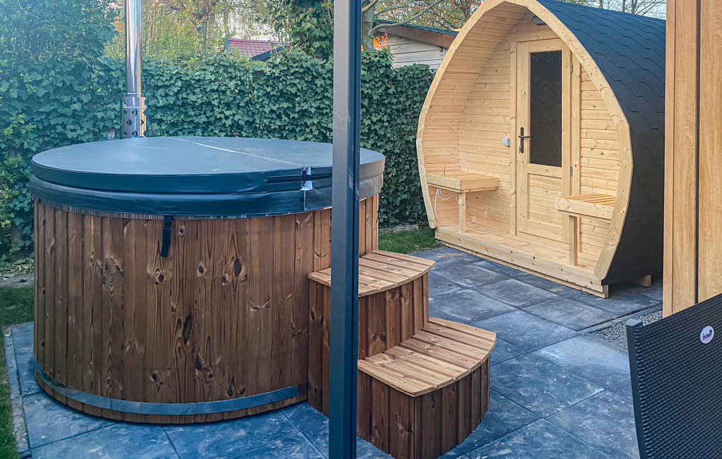 Semesterhus - Heinkenszand , Nederländerna - HZE294 8