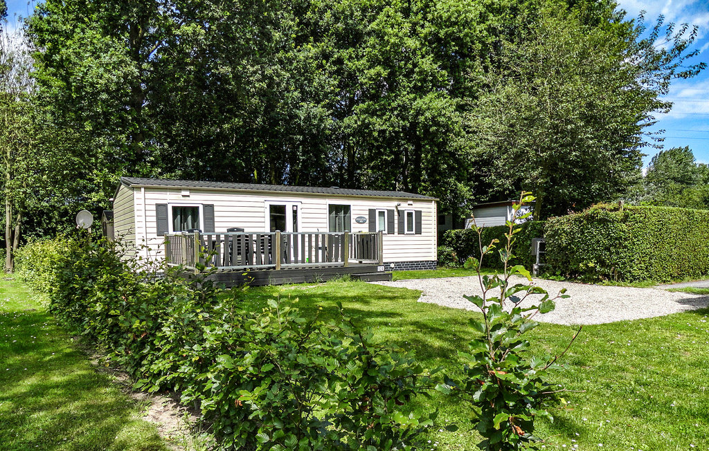 Genießen Sie gemeinsame Zeit mit Ihrer Familie in diesem gemütlichen Ferienhaus in Heinkenszand

Das gemütliche Ferienhaus mit einer guten Gartengröße und praktischem Autostellplatz am Haus biete..