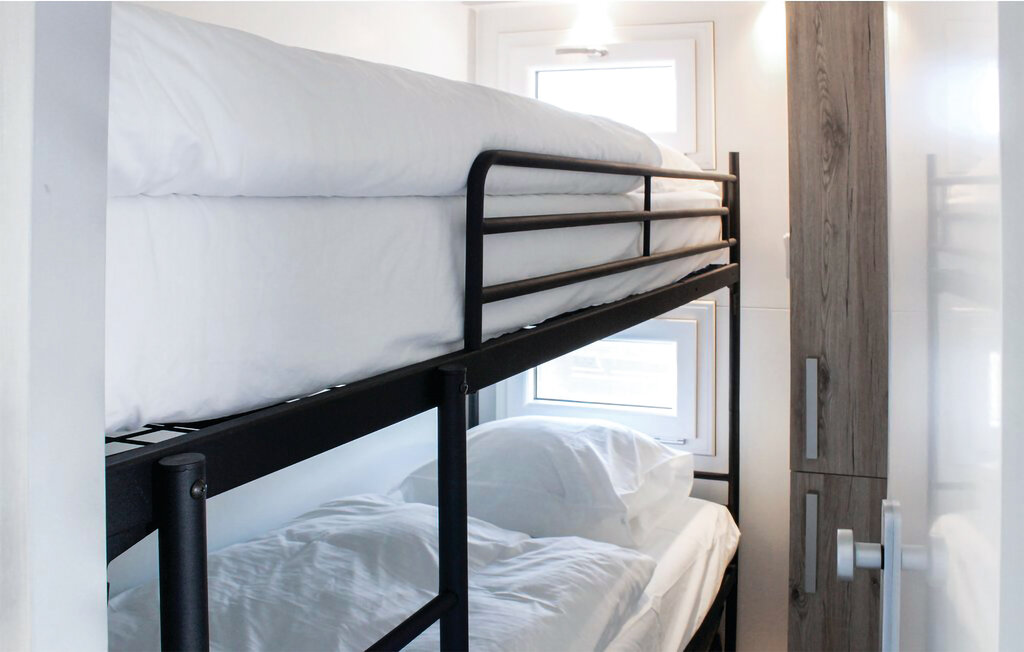 Huisboot - Hellevoetsluis , Nederland - HZH042 12