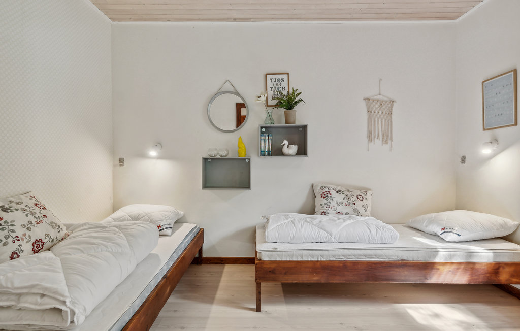 Semesterhus - Dueodde , Danmark - I51685 12