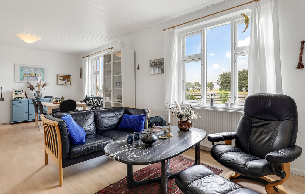 Feriehus - Pedersker , Danmark - I52106 4