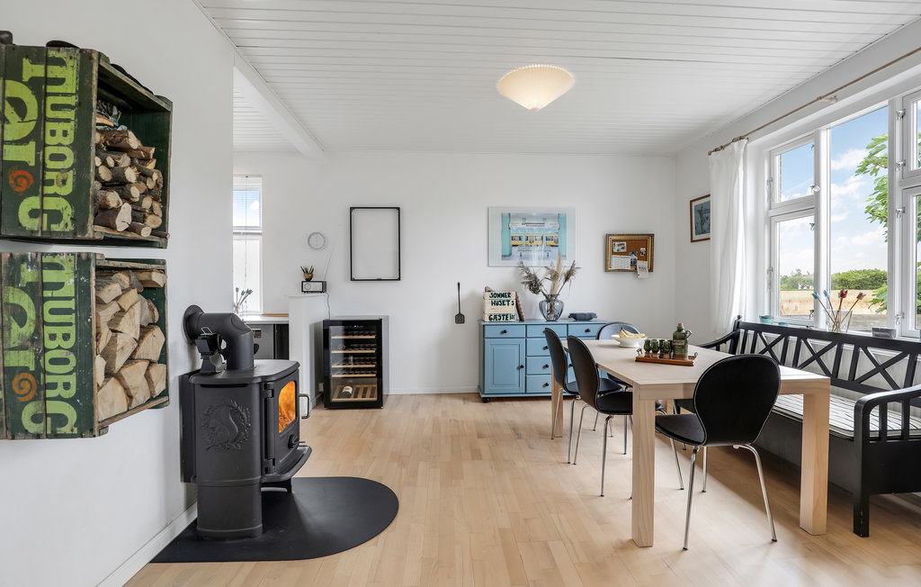 Feriehus - Pedersker , Danmark - I52106 19