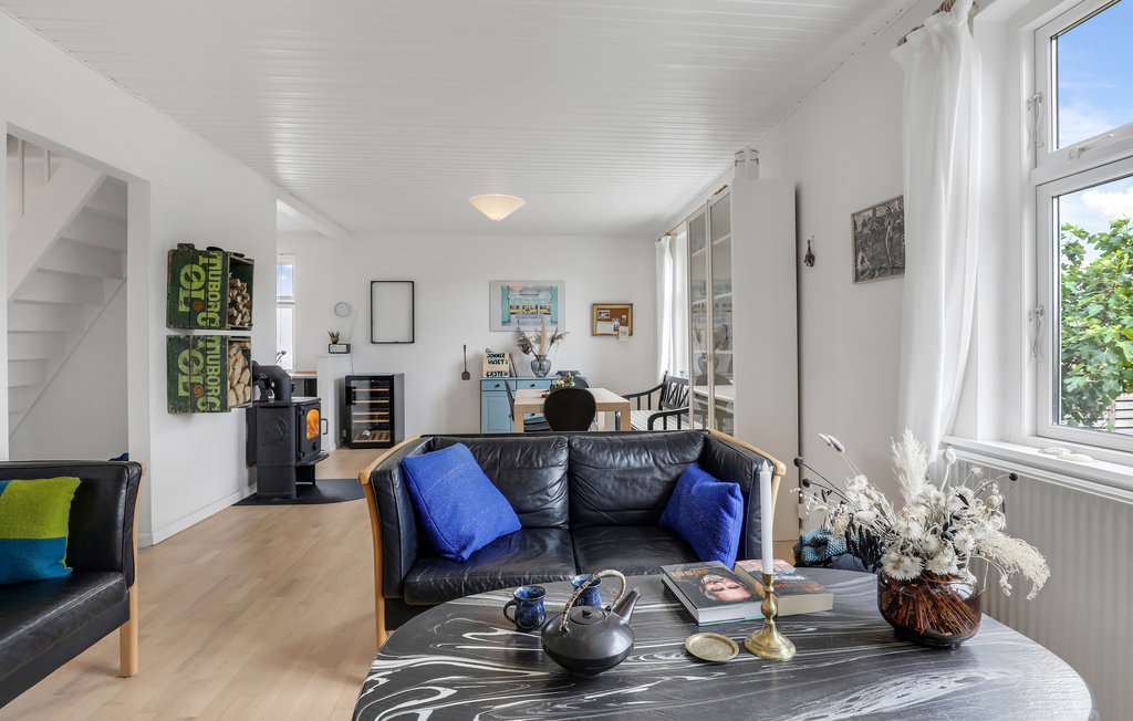 Feriehus - Pedersker , Danmark - I52106 18