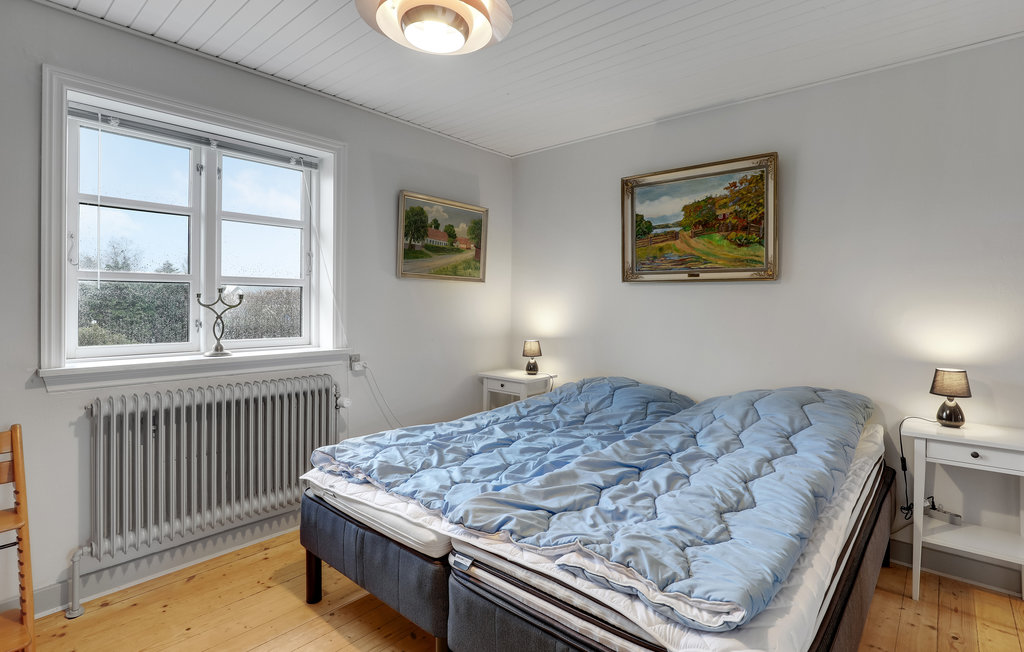 Feriehus - Pedersker , Danmark - I52002 7