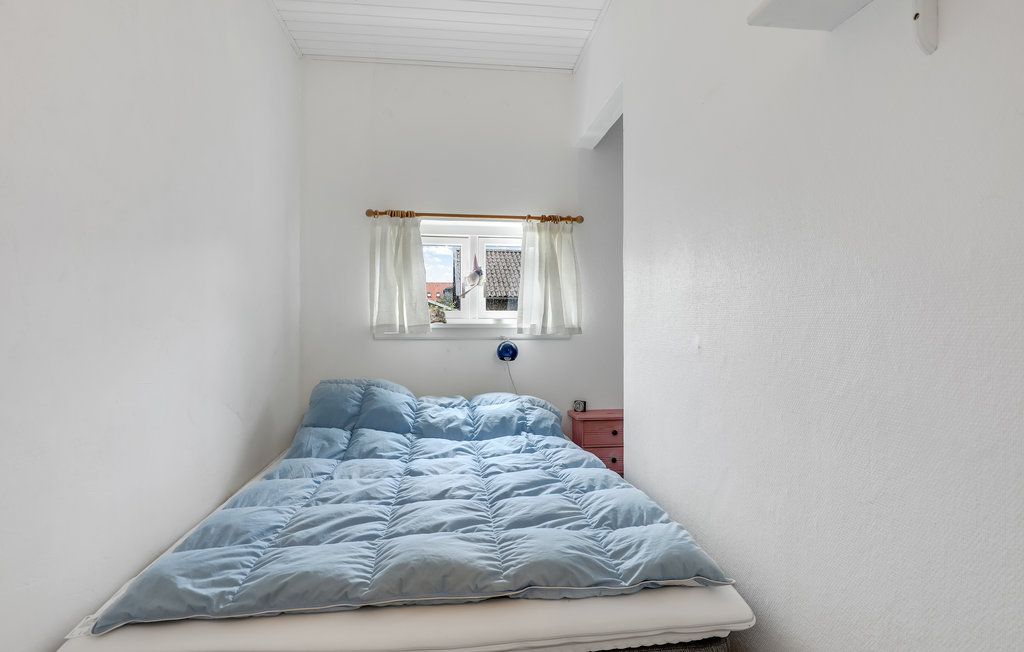 Feriehus - Pedersker , Danmark - I52106 25