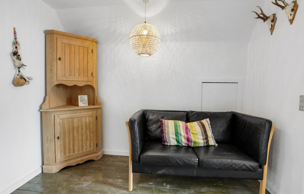 Feriehus - Pedersker , Danmark - I52106 8