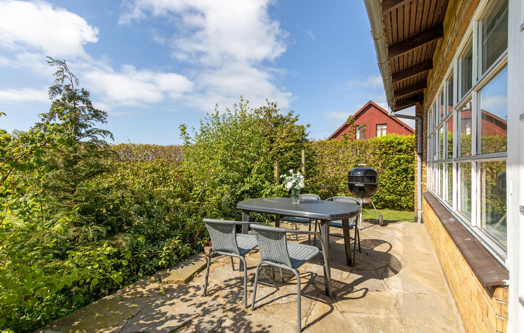 Feriehus - Pedersker , Danmark - I52002 11