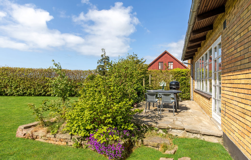 Feriehus - Pedersker , Danmark - I52002 12