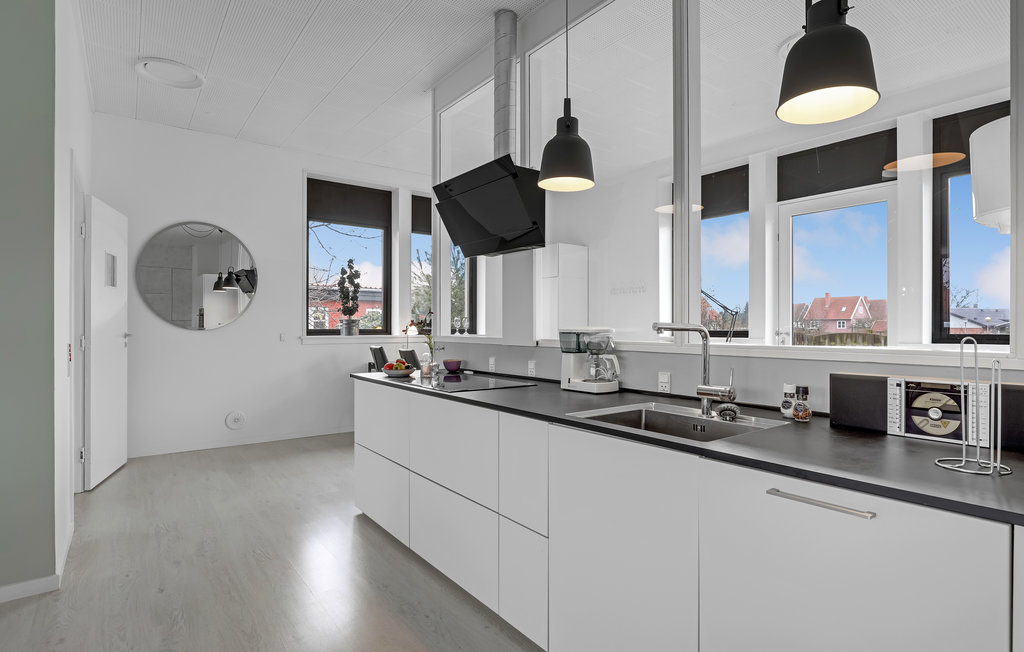 Semesterhus - Rønne , Danmark - I54002 22