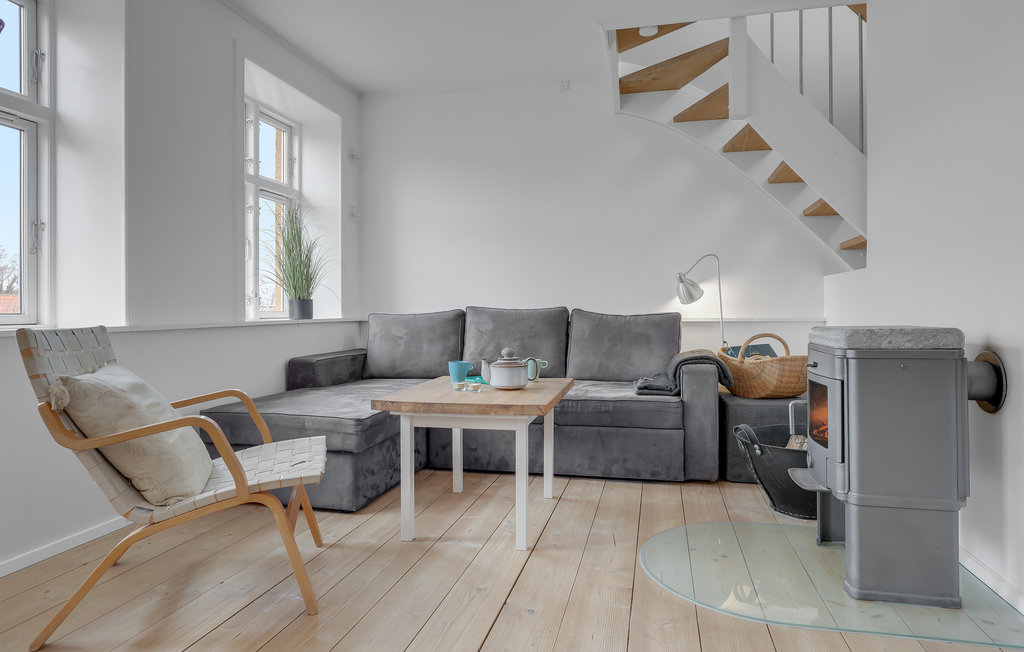 Feriehuse - Sandvig , Danmark - I56111 5