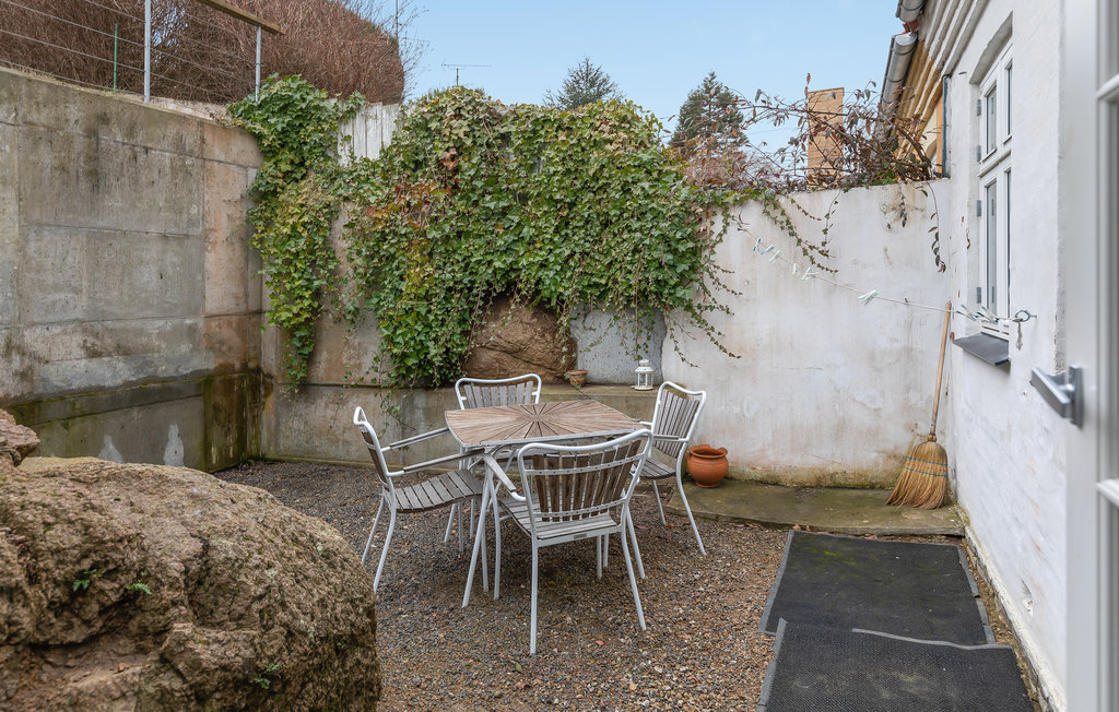 Feriehuse - Sandvig , Danmark - I56111 10