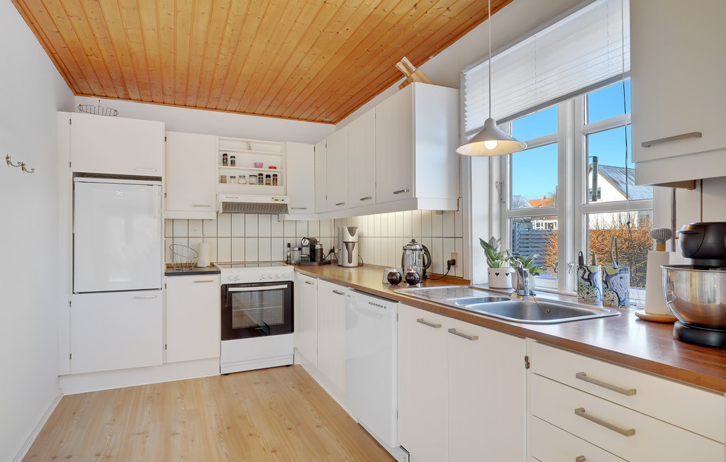 Semesterhus - Østerlars , Danmark - I57168 6