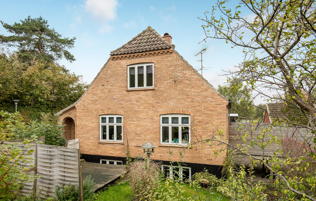 Semesterhus - Østerlars , Danmark - I57168 10