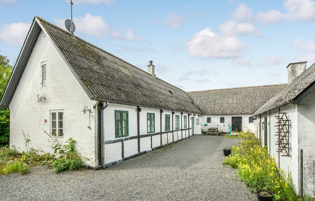 Feriehuse - Poulsker , Danmark - I61490 1