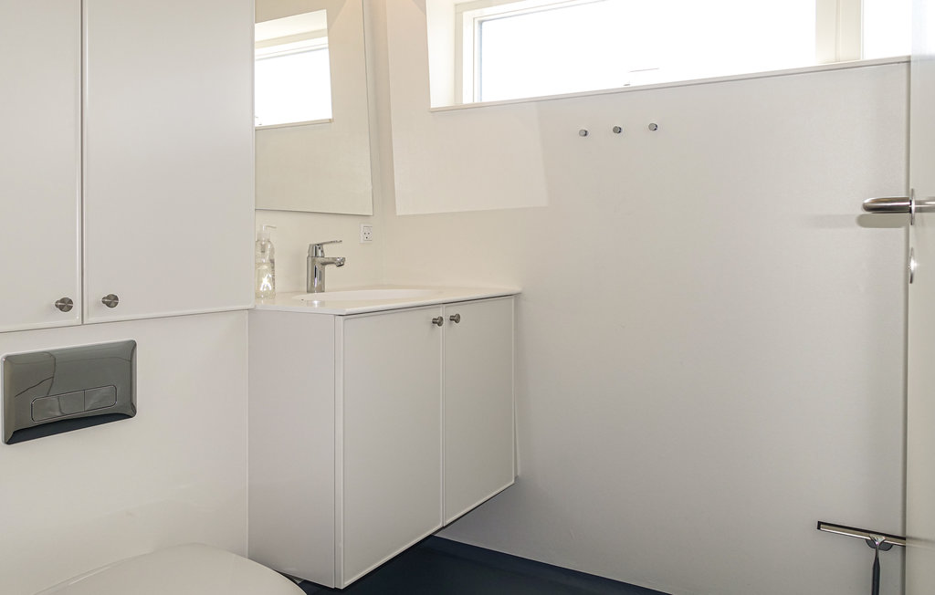 Husbåt - Nexø , Danmark - I65918 40