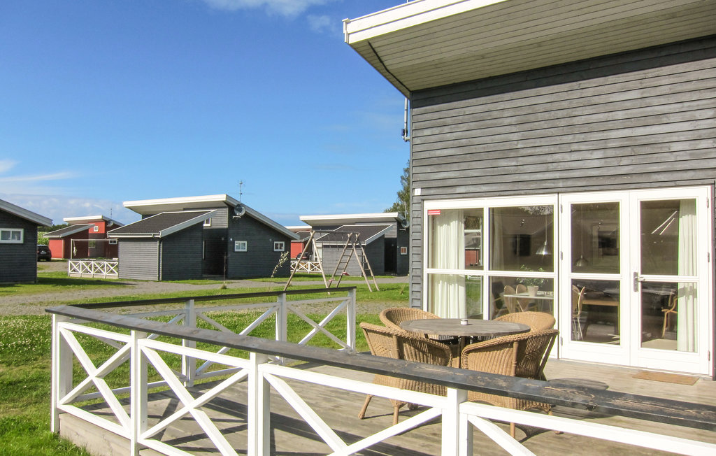 Feriehuse - Gudhjem , Danmark - I66501 8