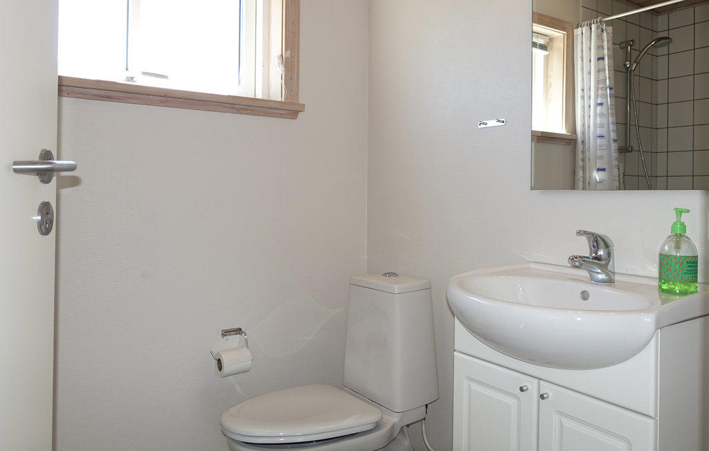 Feriehuse - Gudhjem , Danmark - I66501 17