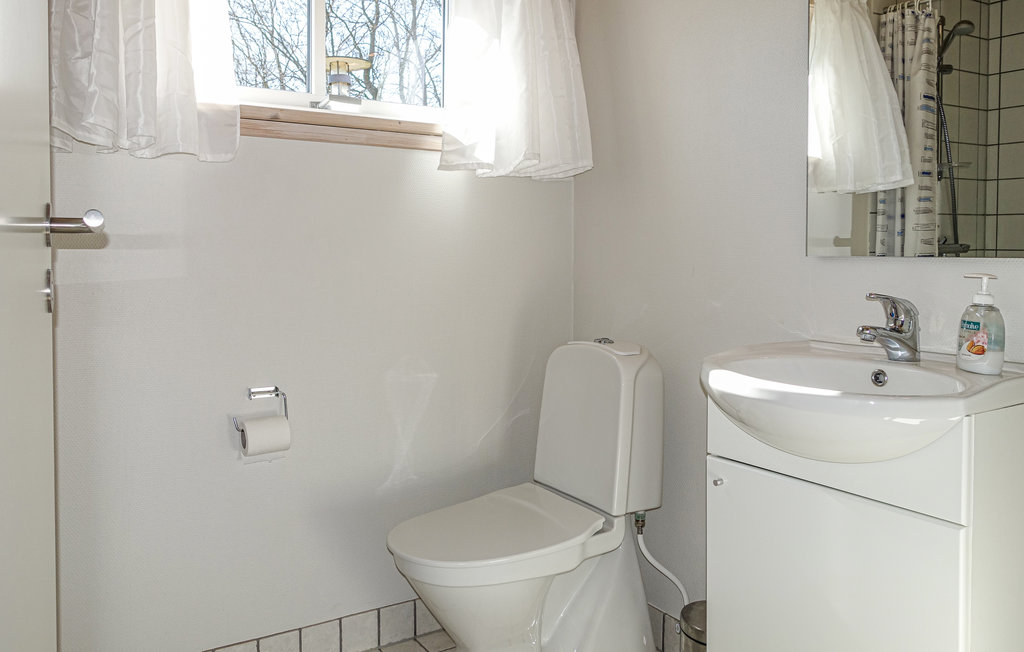 Feriehuse - Gudhjem , Danmark - I66513 15