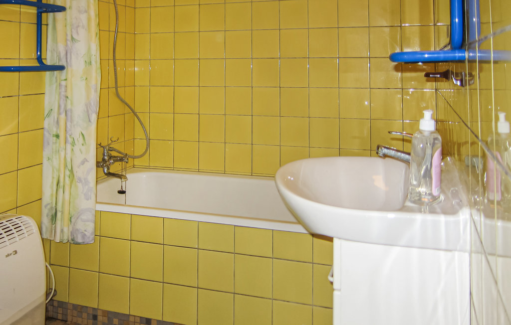 Feriehuse - Sandvig , Danmark - I68033 30