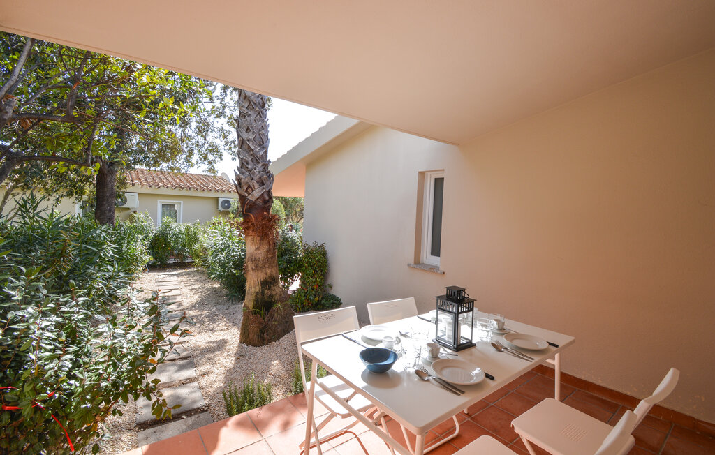 Erleben Sie erholsame Urlaubstage in dieser hellen Ferienwohnung nah am Strand. 

Diese Wohnung vereint modernen Komfort und Gemütlichkeit auf angenehme Weise. Helle Räume, dezente Farben und modern..