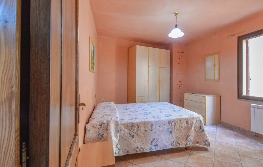 Lejlighed - Ilbono , Italien - IGN009 8