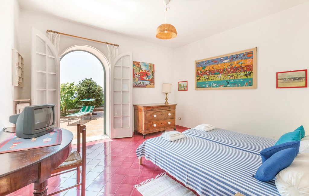 Feriehus - Vietri sul Mare , Italia - IKA411 13