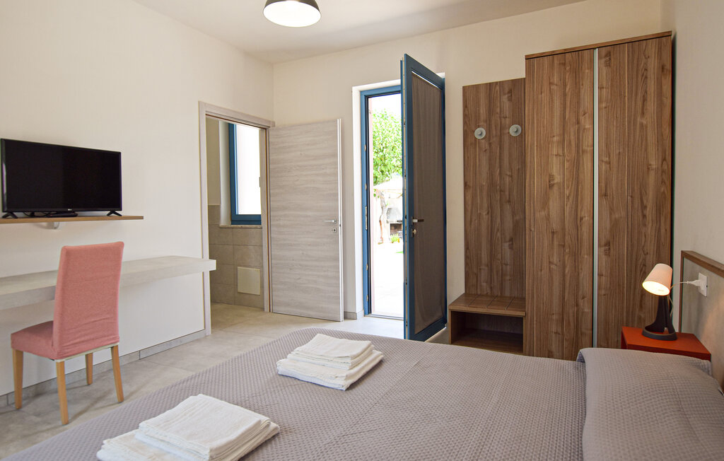 Ferienhaus - Ogliastro Cilento , Italien - IKC056 8