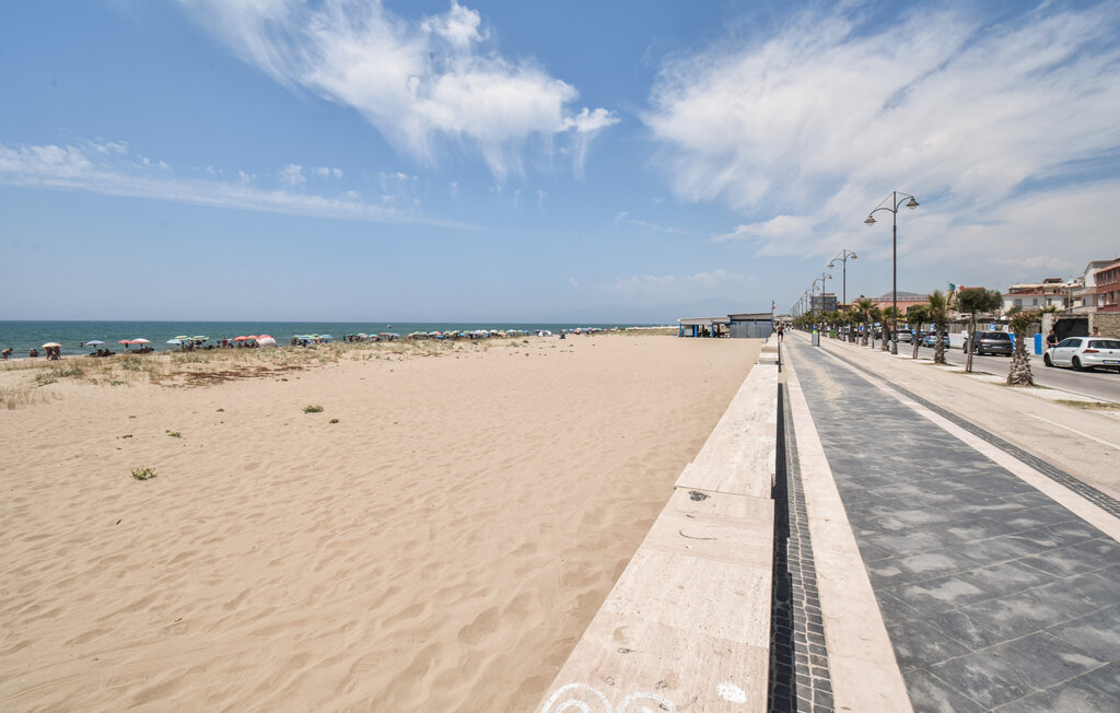 Apartment - Baia Domizia , Italy - IKG008 17