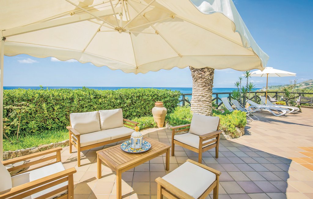 Feriehus - Parghelia , Italia - IKK144 2