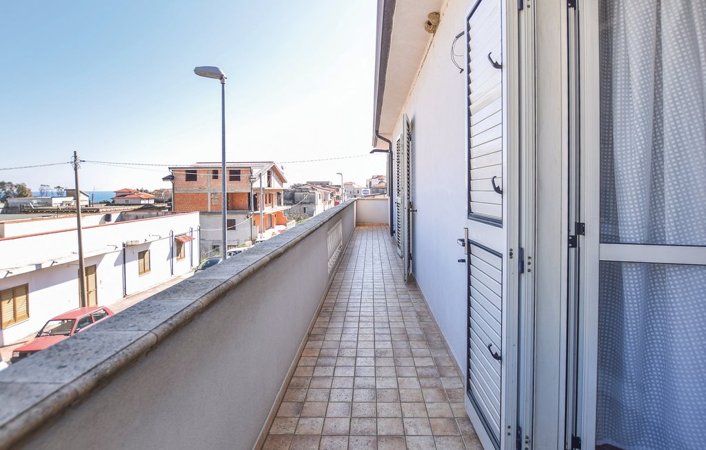 Entdecken Sie die Jasmin-Riviera in Kalabrien mit dieser Ferienwohnung in Strandnähe.

Genießen Sie einen entspannten Urlaub in dieser einfachen, aber funktionalen Ferienwohnung in Brancaleone Marin..
