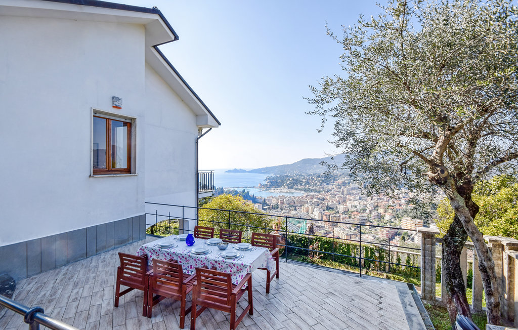 Holiday home Rapallo , Italy ILL812 Novasol
