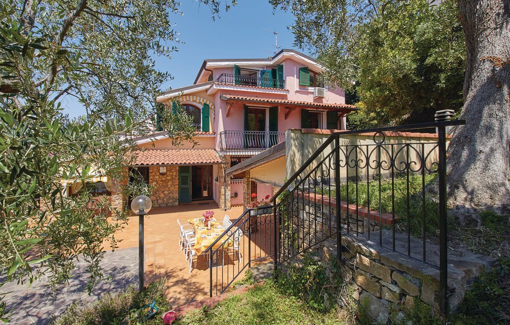 Feriehus - Imperia , Italia - ILL334 10