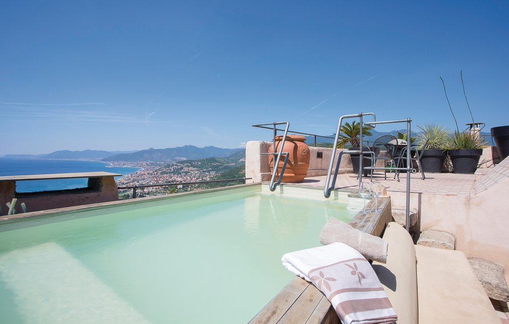 Feriehus - Finale Ligure , Italia - ILL176 1