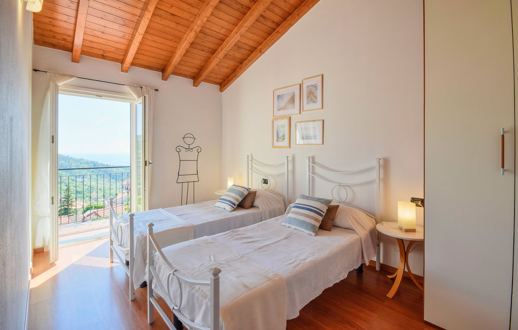 Holiday home Moneglia (ILL817)