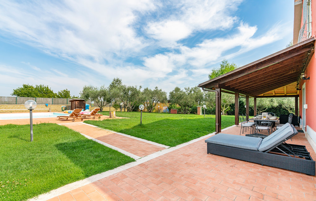 Semesterhus - Montalto di Castro , Italien - IRK199 11