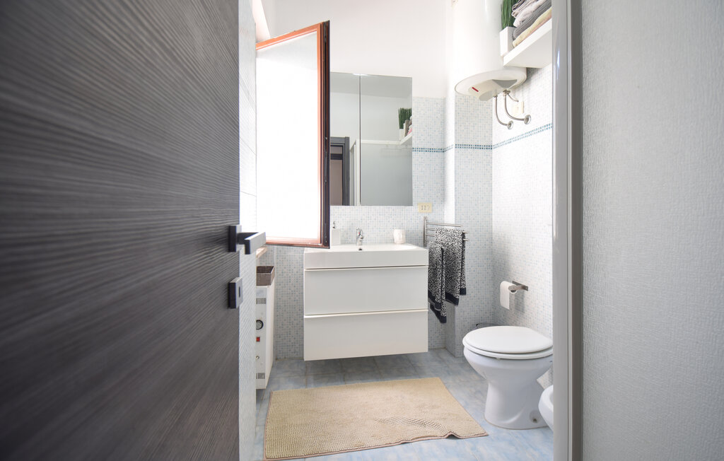 Apartment - Tor San Lorenzo , Italy - IRK005 17