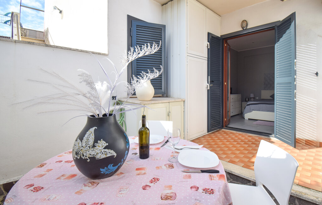 Apartment - Tor San Lorenzo , Italy - IRK005 11