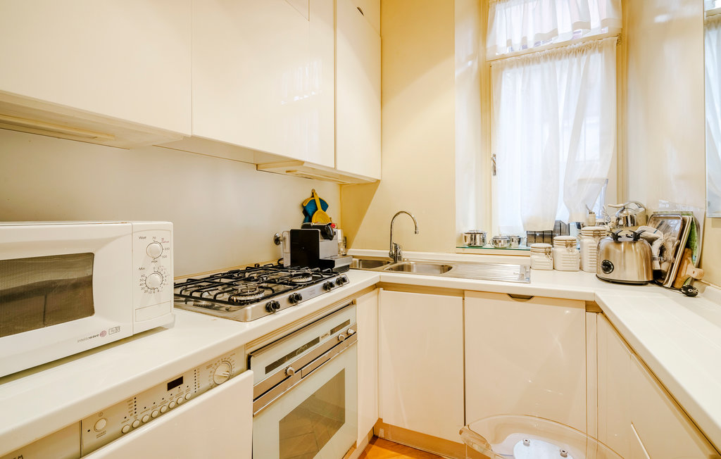 Appartement Roma (IRO208)