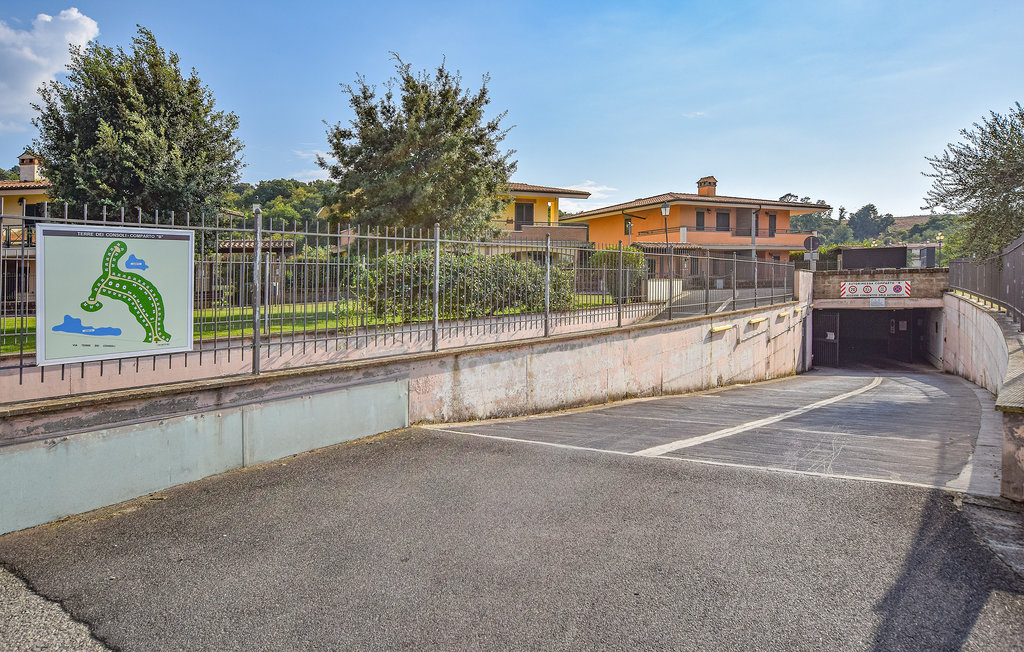 Feriehuse - Monterosi , Italien - IRU381 31