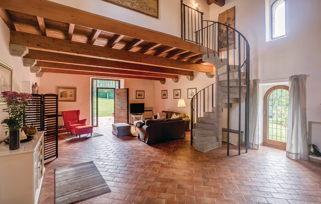 Semesterhus - Fabrica di Roma , Italien - IRU250 13