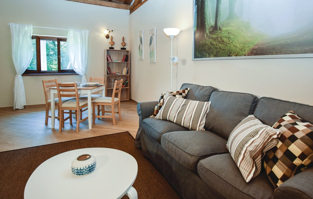 Feriehuse - Fabrica di Roma , Italien - IRU344 6