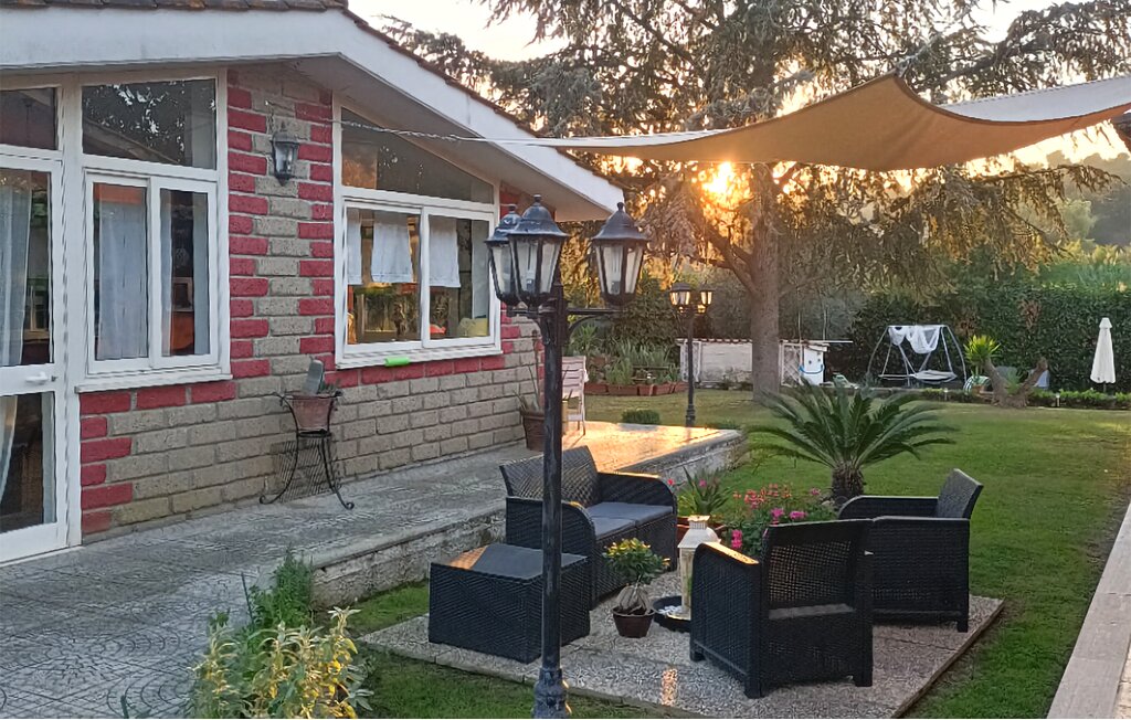 Feriehus - Roma , Italia - IRU375 12