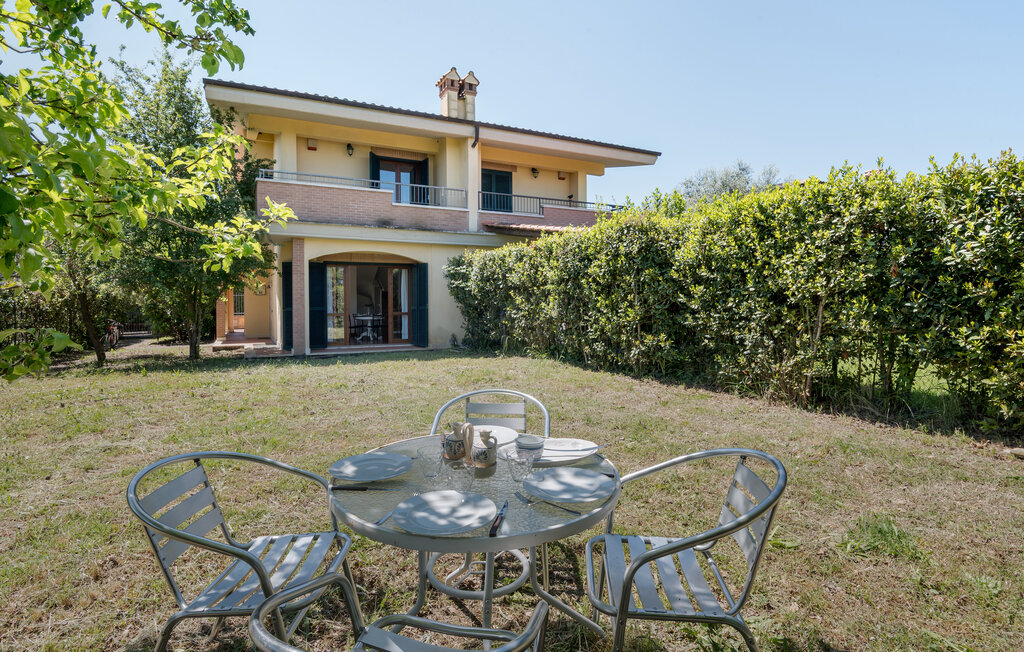 Feriehuse - Monterosi , Italien - IRU381 9