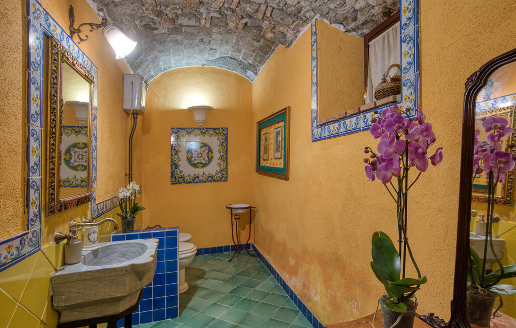 Semesterhus - Montefiascone , Italien - IRU267 44