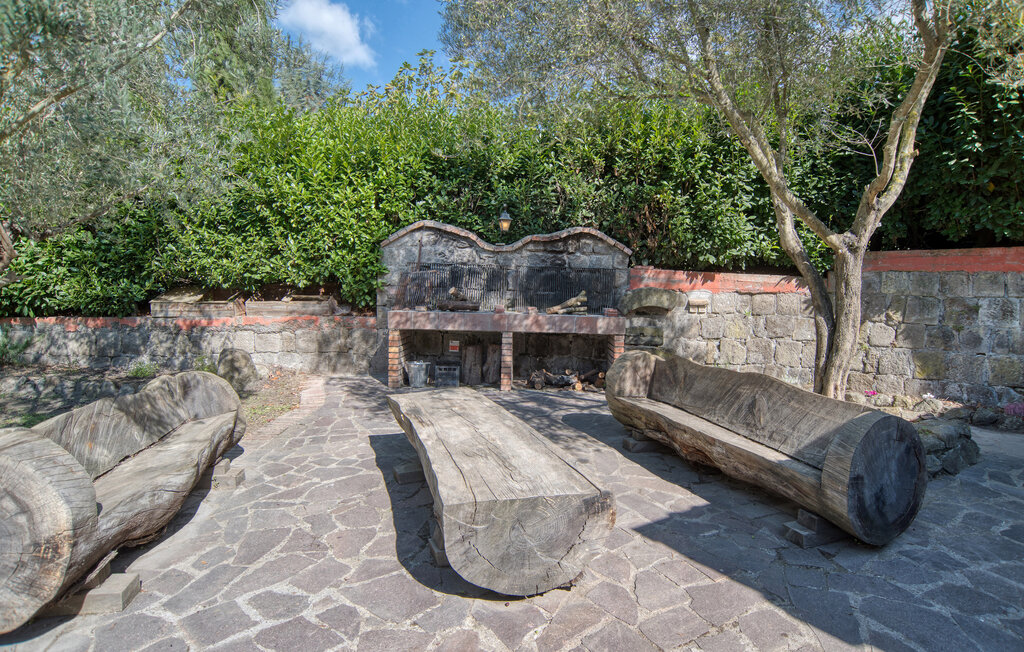 Semesterhus - Montefiascone , Italien - IRU267 17